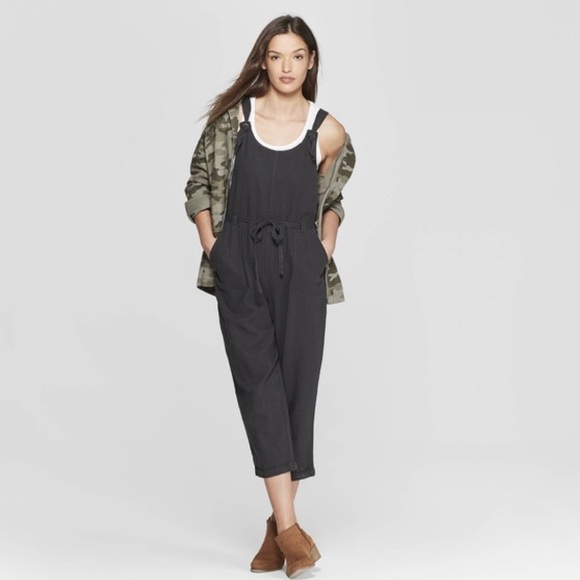 Universal Thread Cropped Linen Overall 